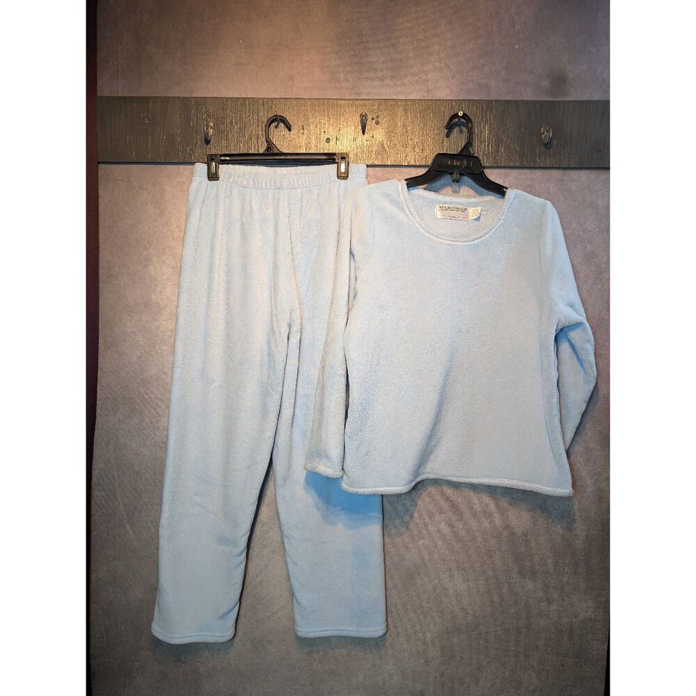 Buck & Buck plush soft pajamas lounge set large
